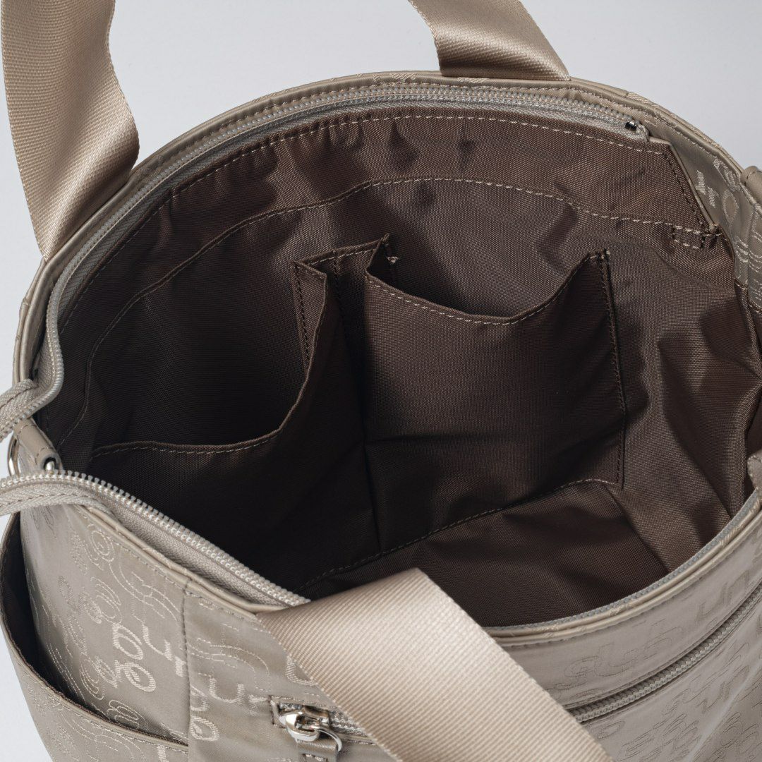 U by ungaro マノン 2WAYハンド ベージュ