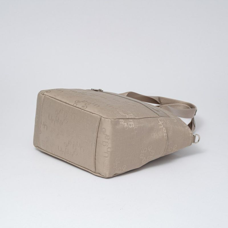 U by ungaro マノン 2WAYハンド ベージュ