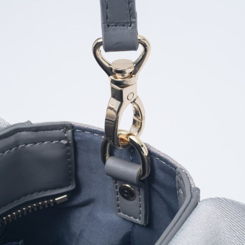 PINKY&DIANNEレイク 2WAYハンド グレー