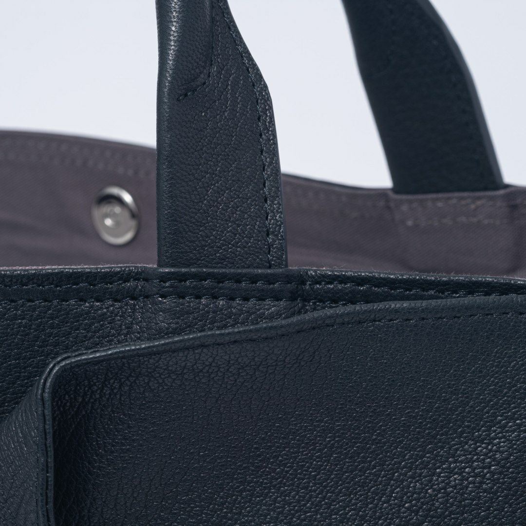 NOMADOIライダース トート ブラック