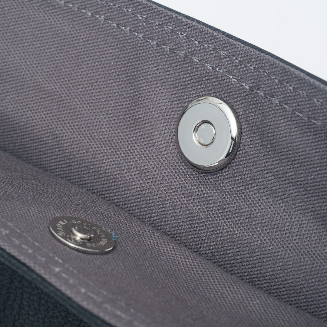 NOMADOIライダース トート ブラック