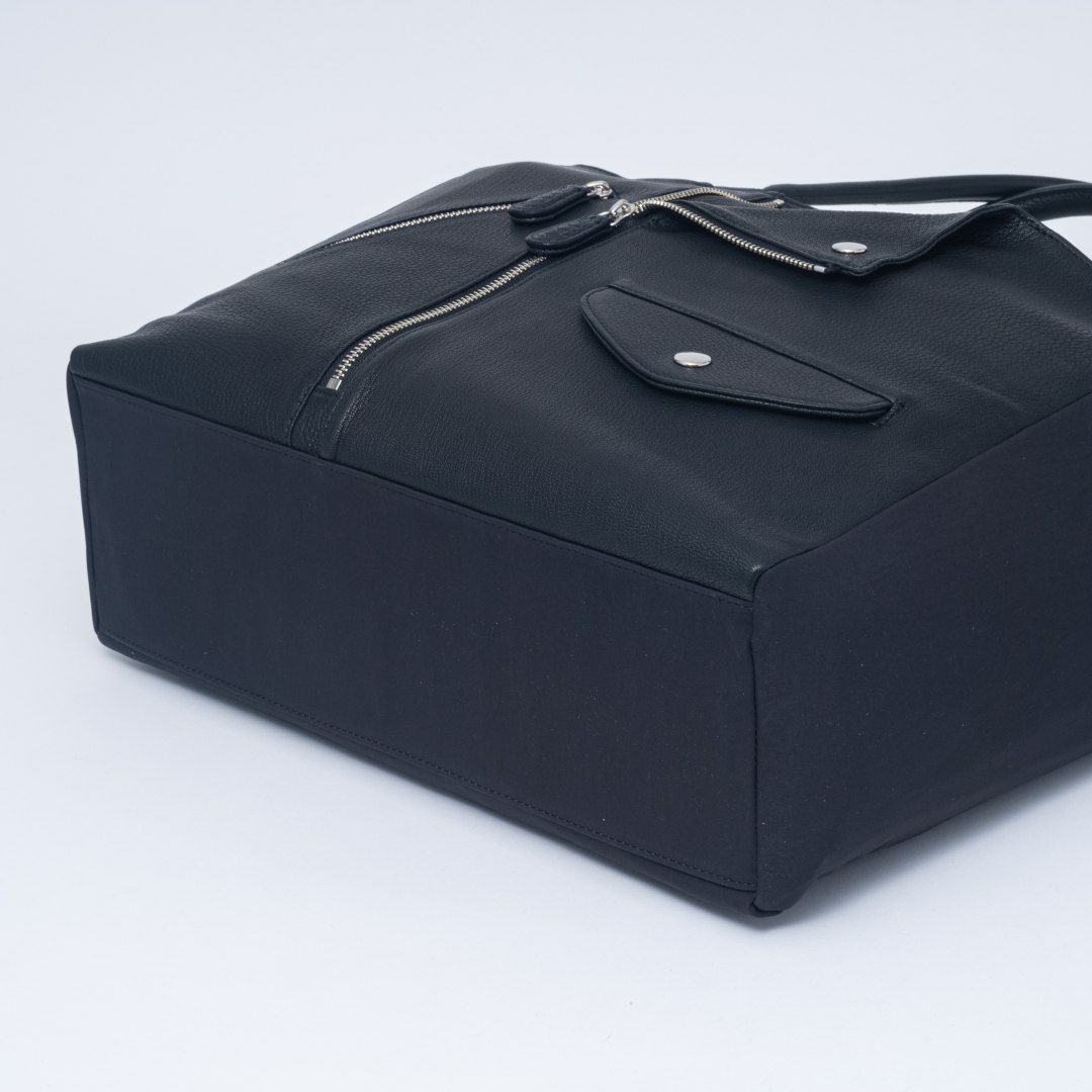 NOMADOIライダース トート ブラック