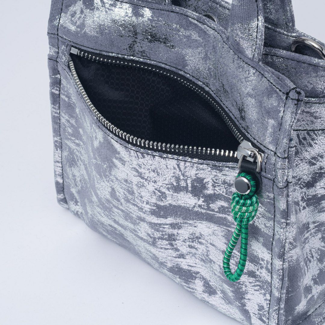 MANIUNO NOVATEX スクエアミニトート(S)【MUMH5EM2】 シルバー