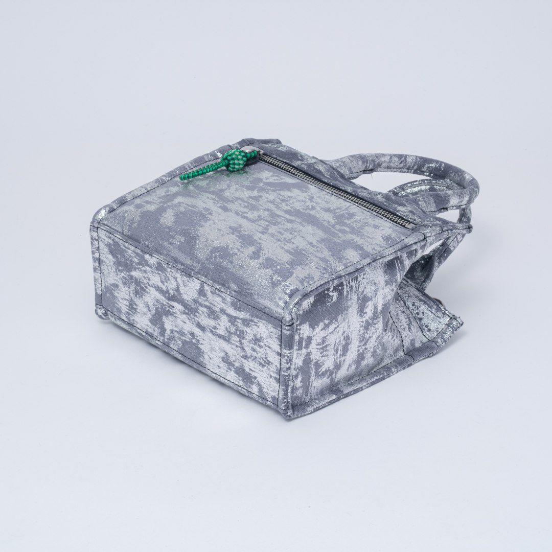 MANIUNO NOVATEX スクエアミニトート(S)【MUMH5EM2】 シルバー