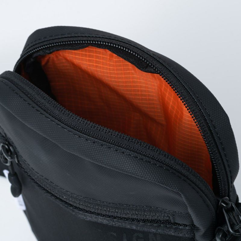 BEAMS DESIGN ELASTIC MESH ショルダーバッグ【BMMH0BS9】 ブラック