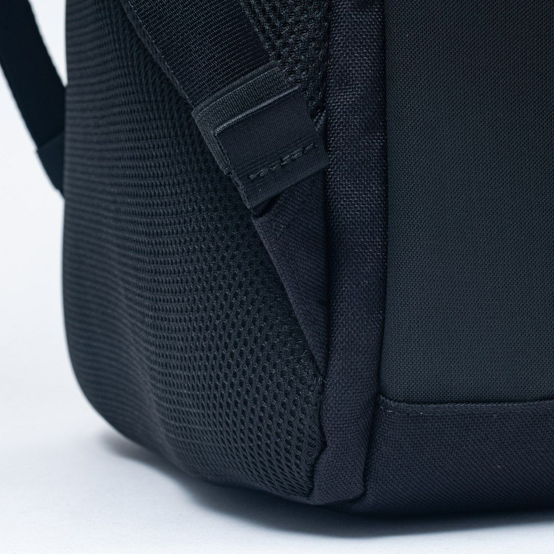 BEAMS DESIGN ELASTIC MESH ROUTINE バックパック(LL) レッド