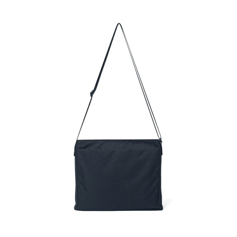 BEAMS DESIGN Every One サコッシュバッグ ブラック