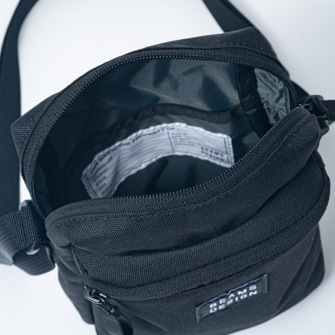 BEAMS DESIGN Every One 縦型ショルダーバッグ ブラック