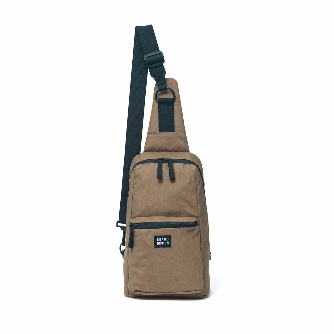 BEAMS DESIGN Every One 縦型ボディバッグ ブラウン