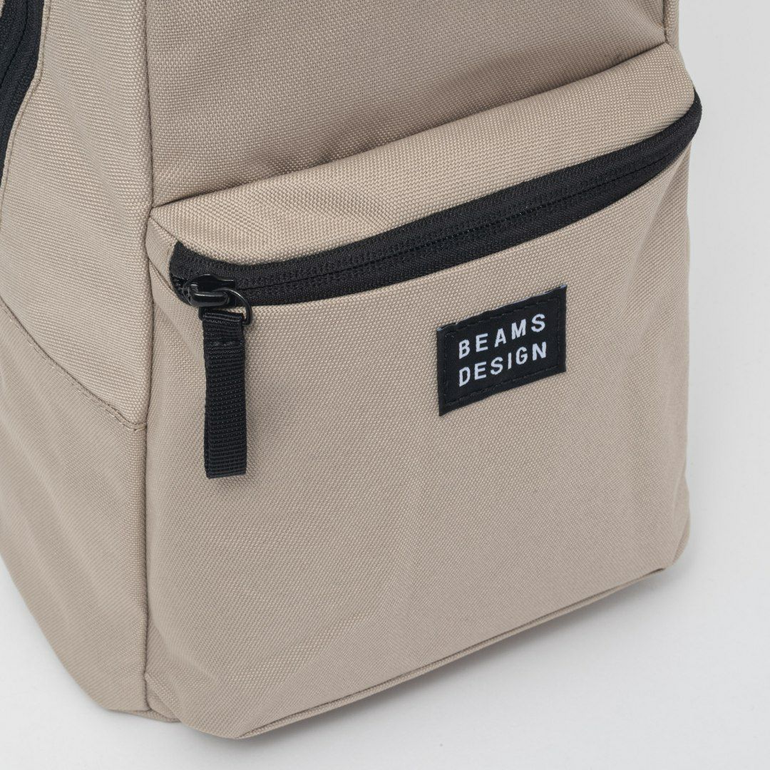BEAMS DESIGN Every One 縦型ボディバッグ ベージュ