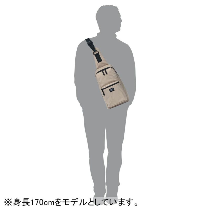 BEAMS DESIGN Every One 縦型ボディバッグ