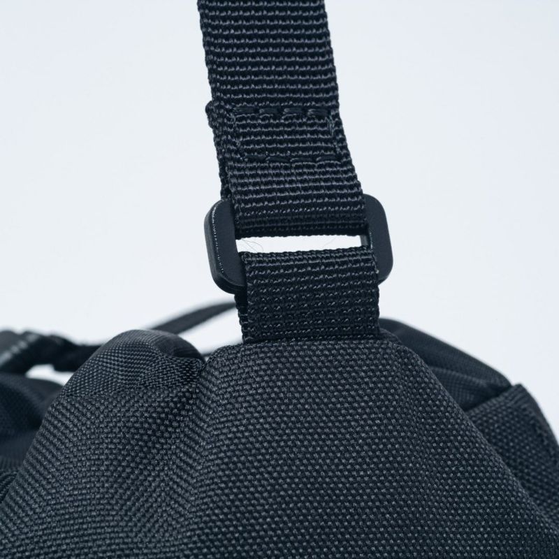 BEAMS DESIGN Every One 巾着型ショルダーバッグ ブラック