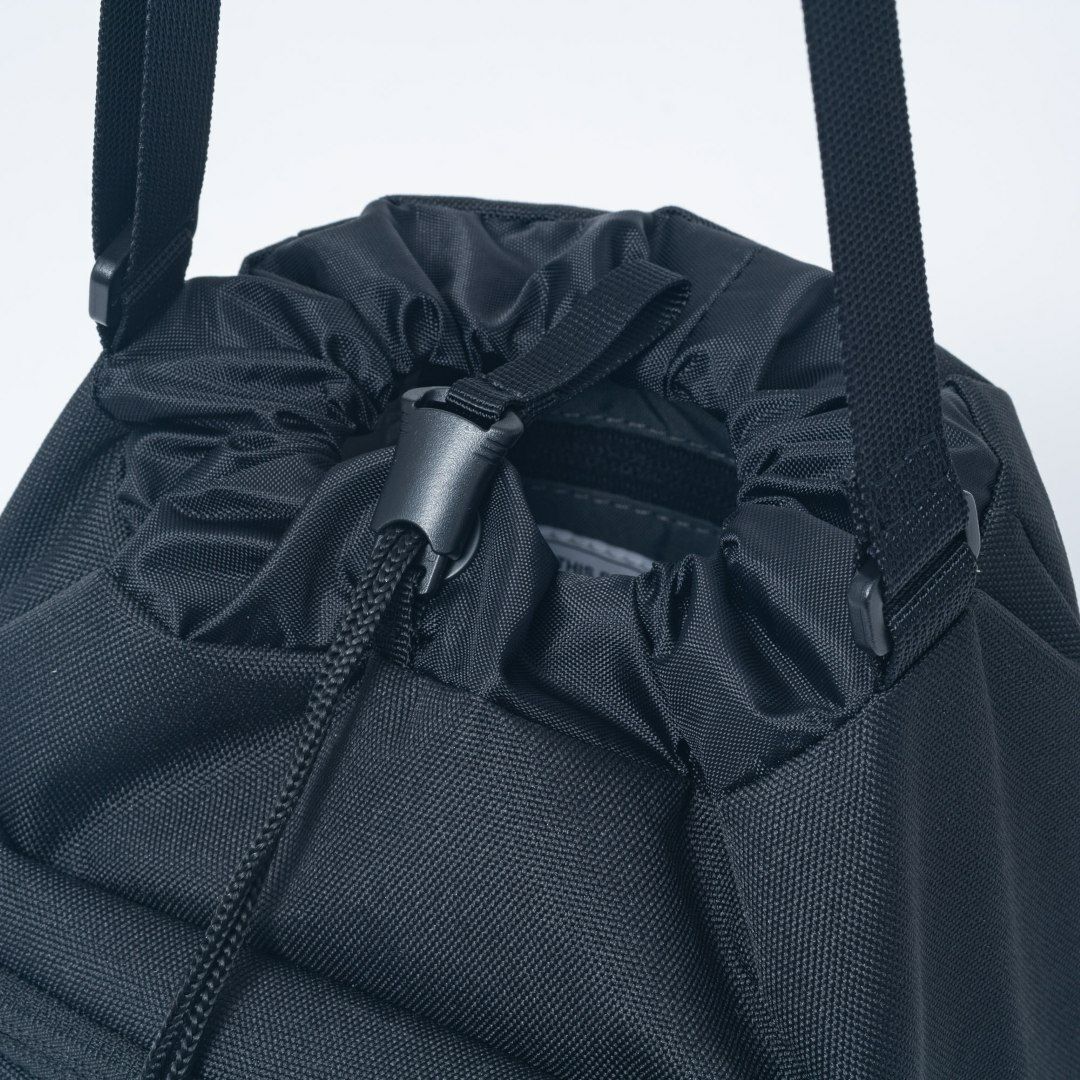 BEAMS DESIGN Every One 巾着型ショルダーバッグ ブラック