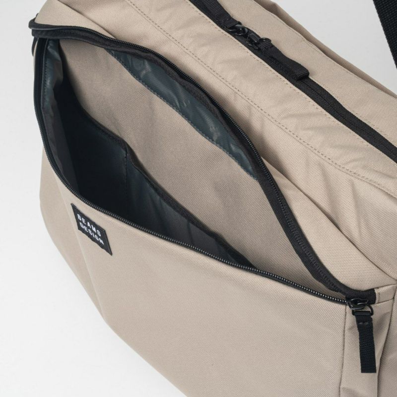 BEAMS DESIGN Every One ショルダーバッグ ベージュ