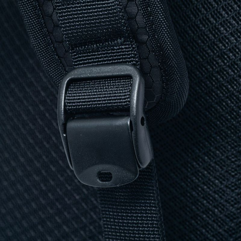 BEAMS DESIGN Waterproof バックパック(L) ブラック