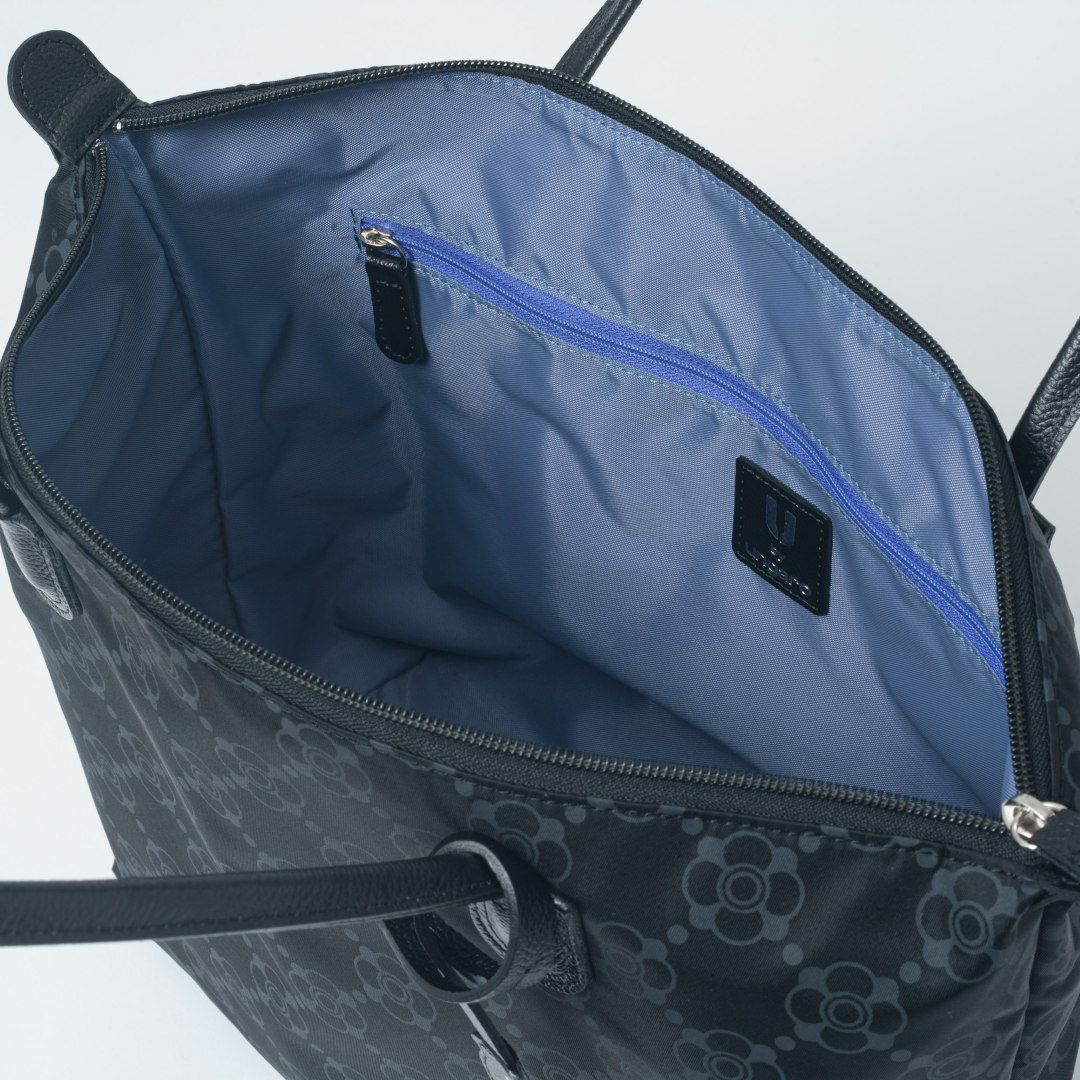 U by ungaroカメリア トート ブラック