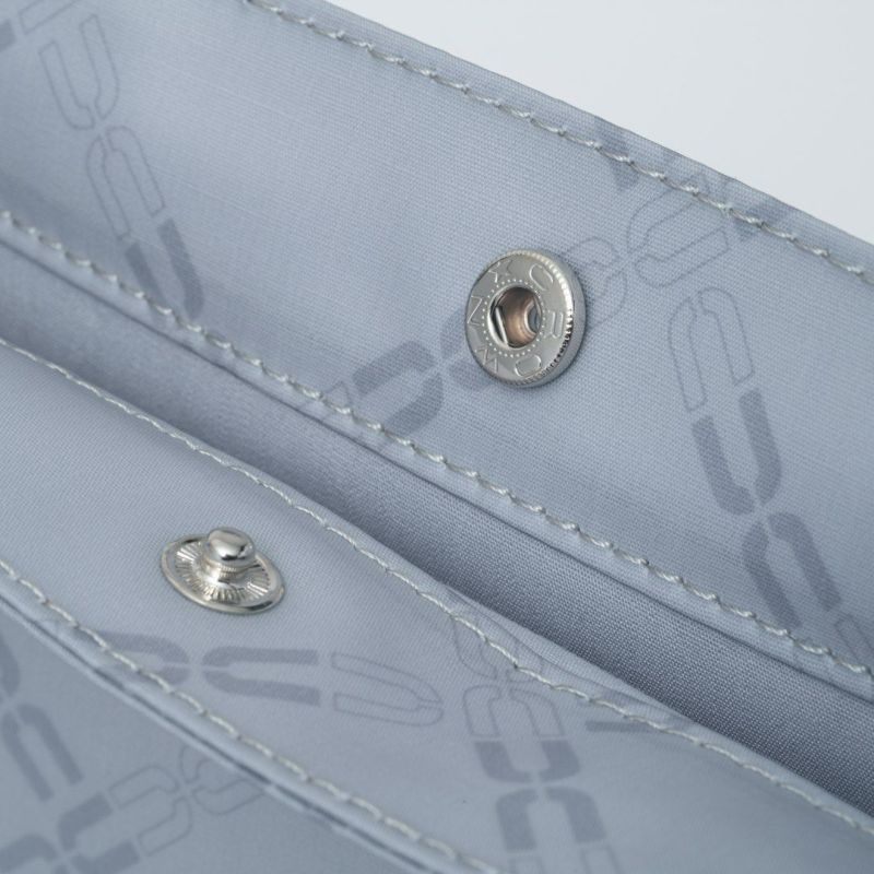 U by ungaroプレッド トート ライトグレー