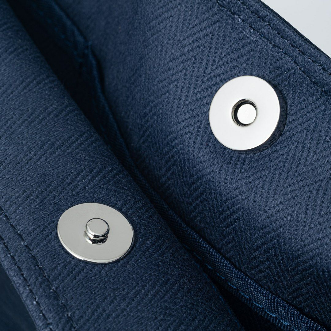 MANIUNO KAJIF トートバッグ(L) ネイビー