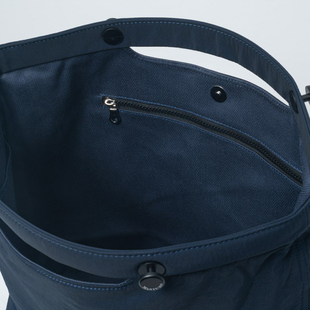 MANIUNO KAJIF トートバッグ(L) ネイビー