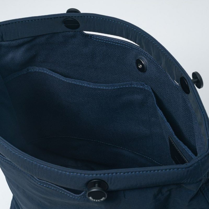 MANIUNO KAJIF トートバッグ(M) ネイビー