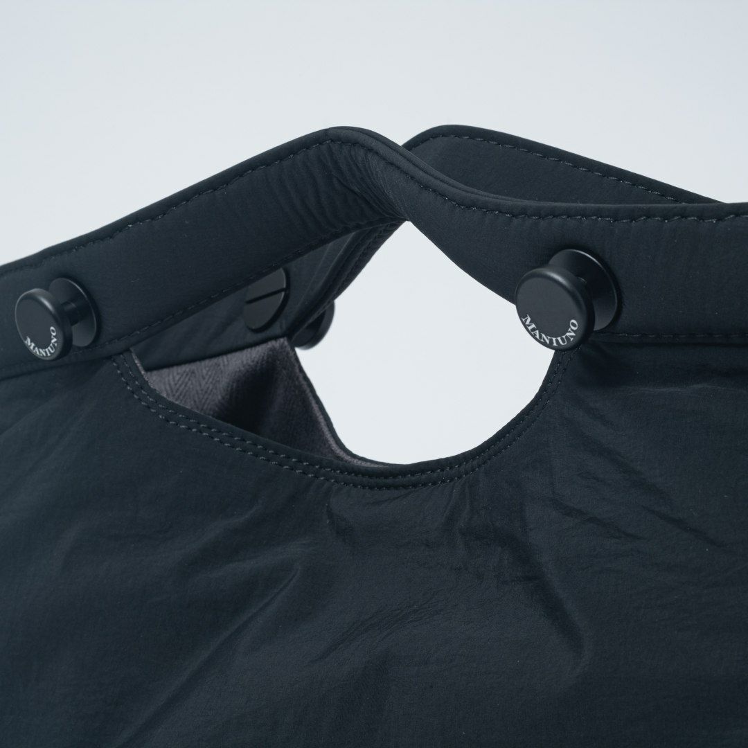 MANIUNO KAJIF トートバッグ(M) ブラック