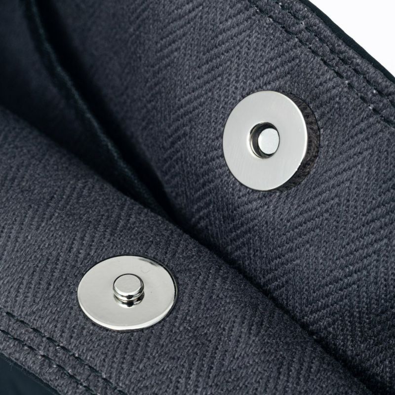 MANIUNO KAJIF トートバッグ(M) ブラック