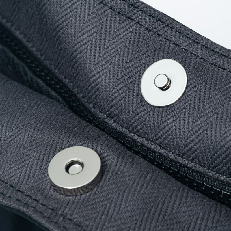 MANIUNO KAJIF トートバッグ(S) ブラック