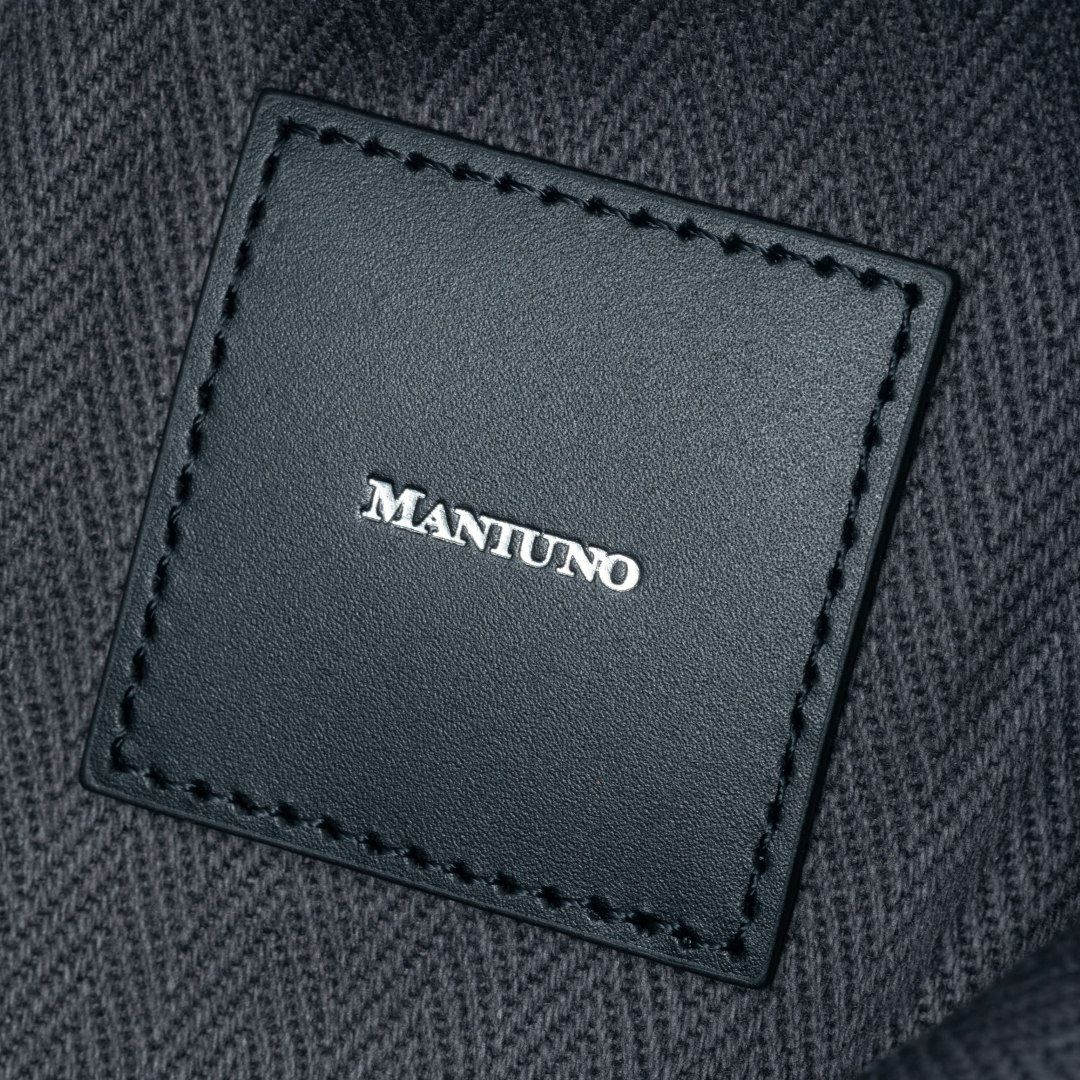 MANIUNO KAJIF トートバッグ(S) ブラック