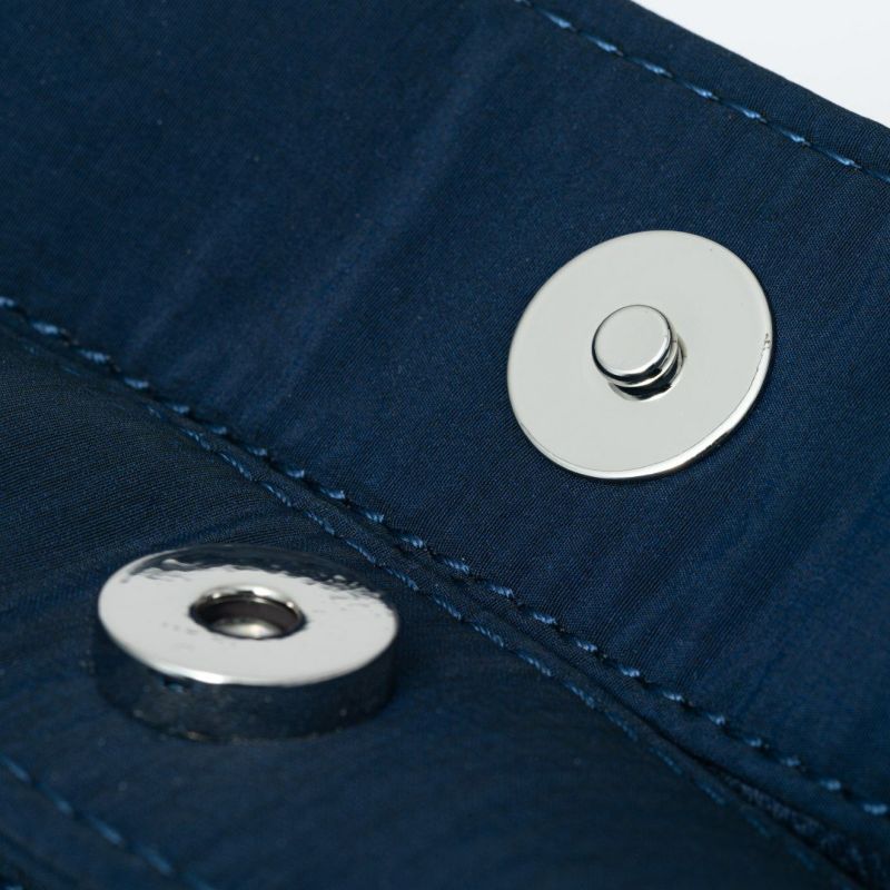 MANIUNO KAJIF スクエアミニトート(M) ネイビー