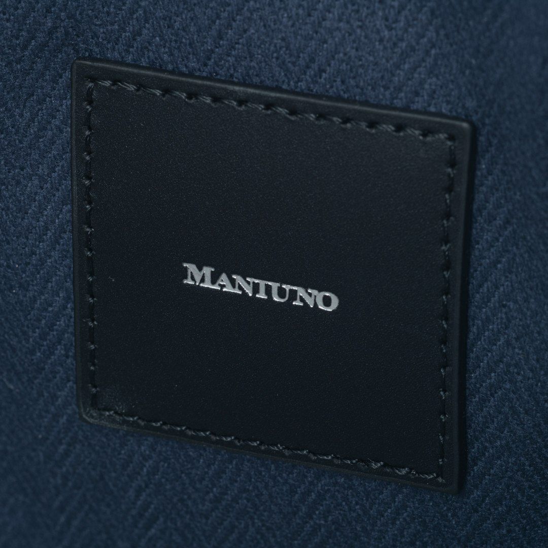 MANIUNO KAJIF スクエアミニトート(M) ネイビー