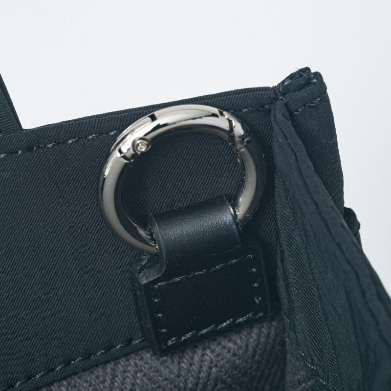 MANIUNO KAJIF スクエアミニトート(S) ブラック