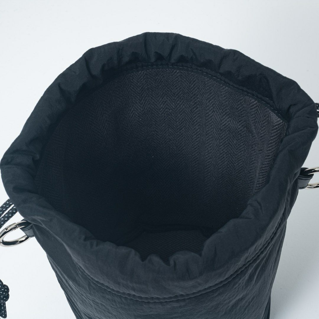 MANIUNO KAJIF MUMH5KM2 ブラック