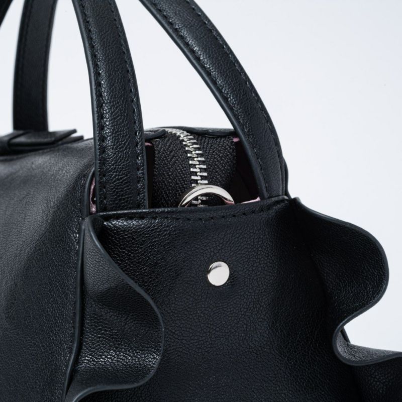 JILL STUART ラッフル 2WAYショルダー ブラック