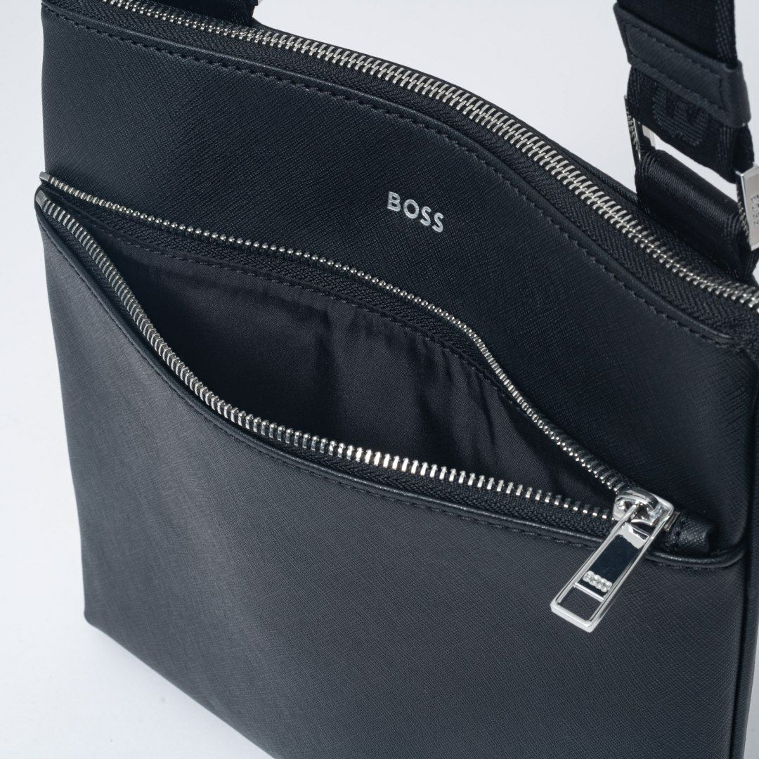 BOSS Zair_S z env large　ショルダーバッグ【HBMH5ZS2】 ブラック