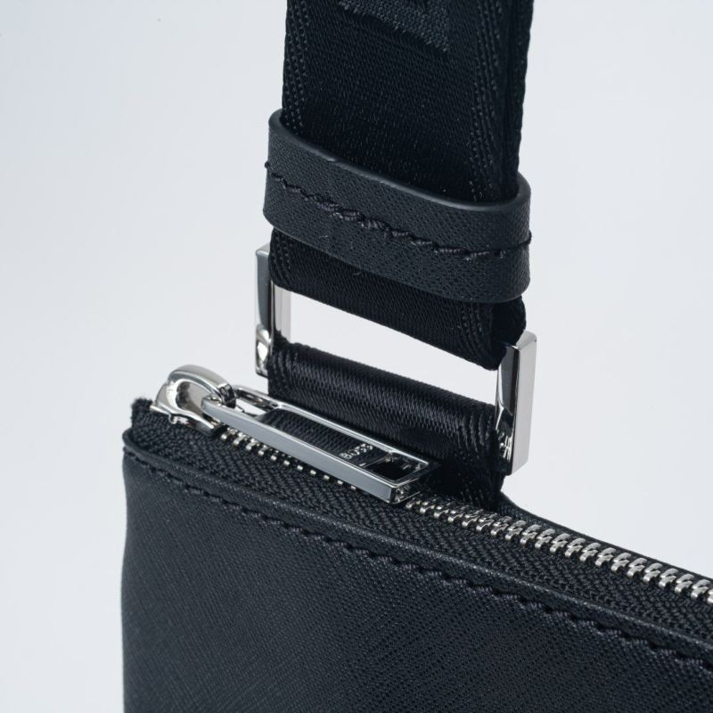 BOSS Zair_S z env large　ショルダーバッグ【HBMH5ZS2】 ブラック