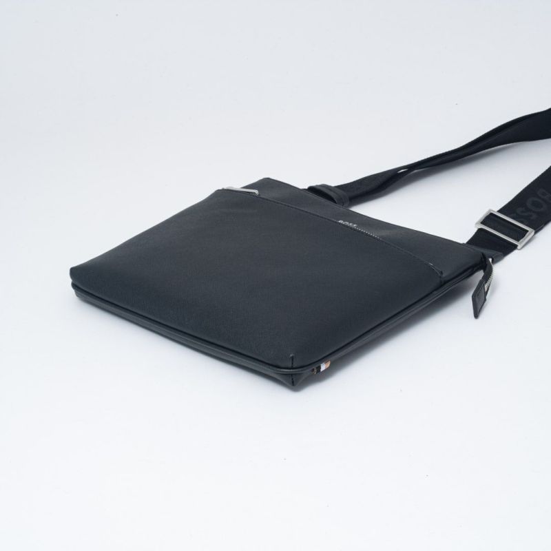 BOSS Zair_S z env large　ショルダーバッグ【HBMH5ZS2】 ブラック