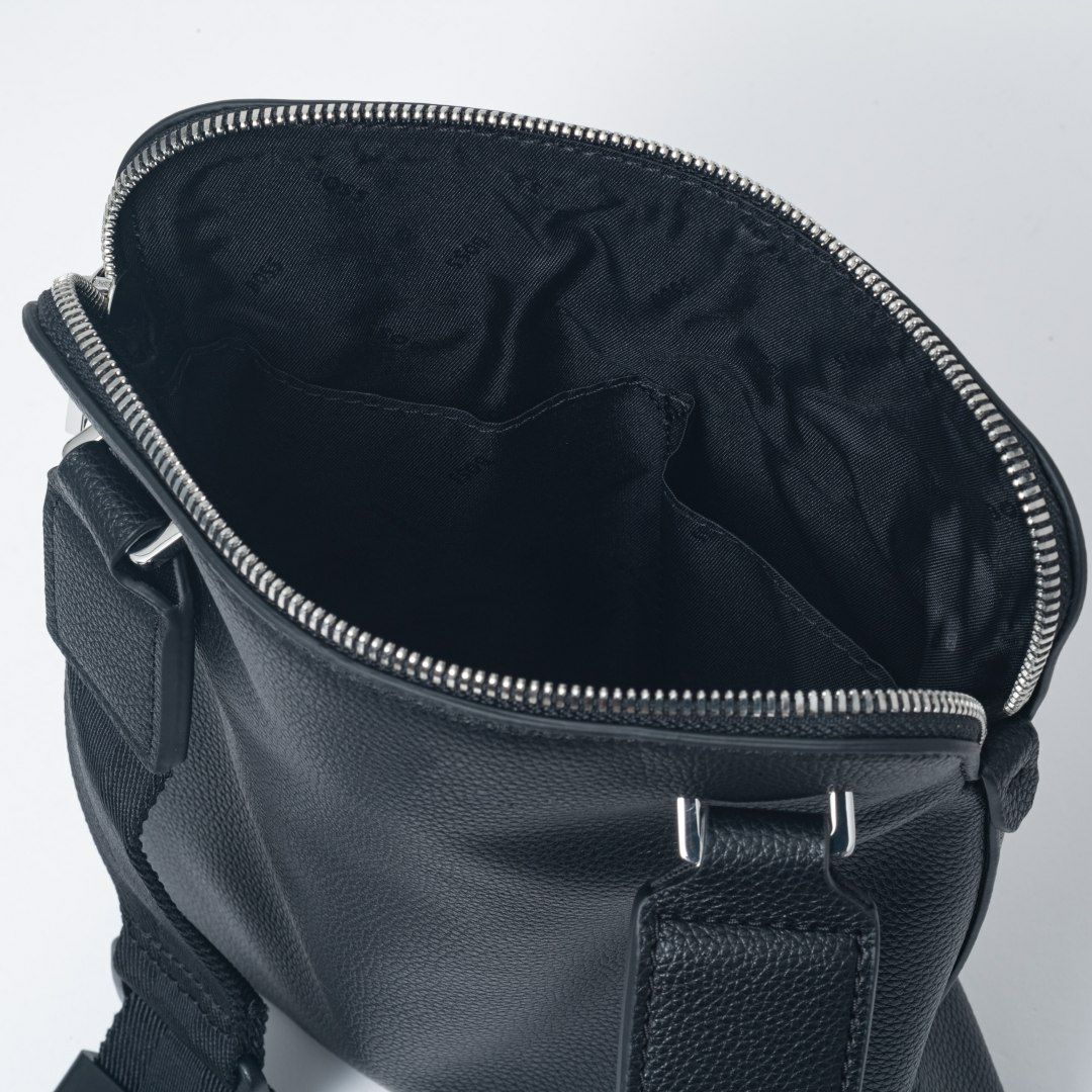  BOSS Ray_S zip env N. ショルダーバッグ【HBMH5YS1】 ブラック