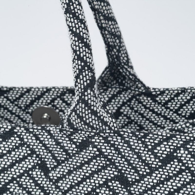 MANIUNO NOVATEX スクエアミニトート(M) 商品｜THE BAGMANIA