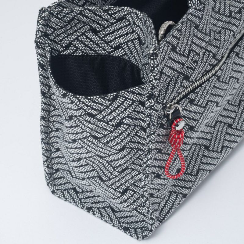 MANIUNO NOVATEX スクエアミニトート(M)【MUMHDSM1】 ブラック