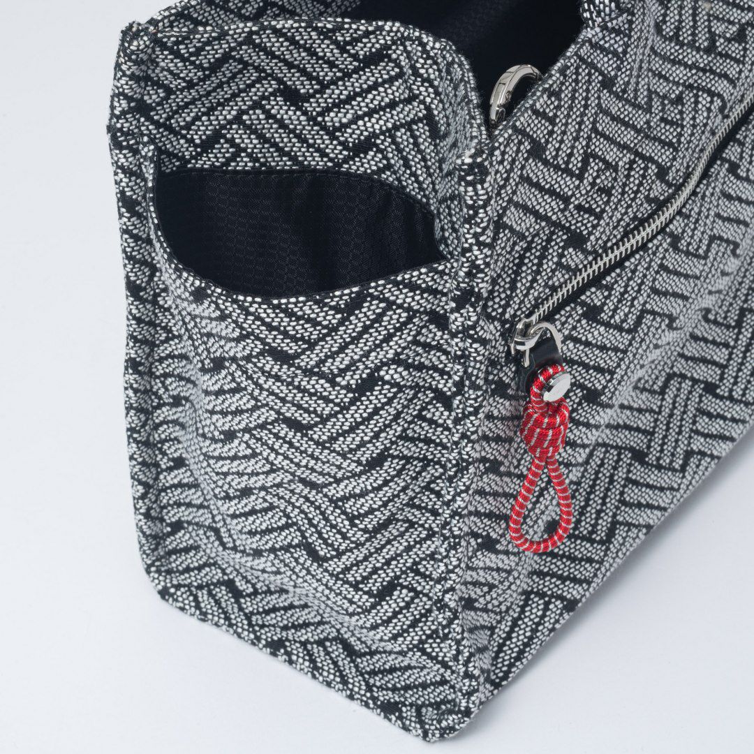 MANIUNO NOVATEX スクエアミニトート(M)【MUMHDSM1】 ブラック