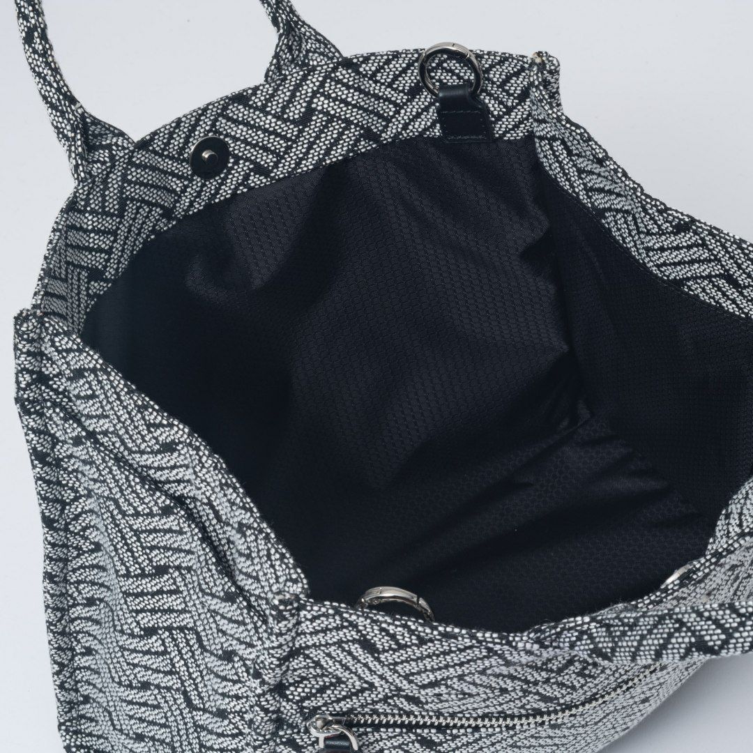 MANIUNO NOVATEX スクエアミニトート(M)【MUMHDSM1】 ブラック