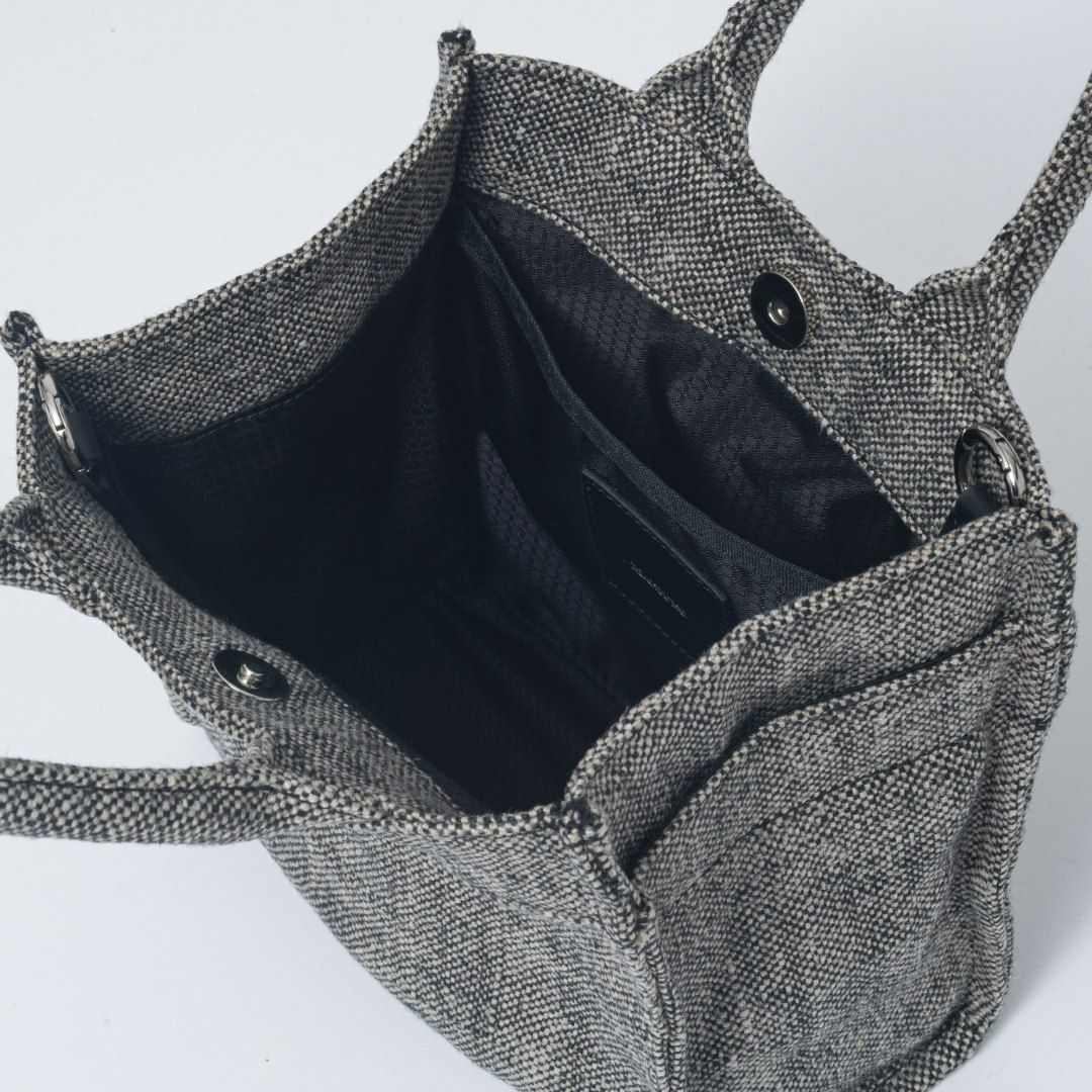 MANIUNO NOVATEX スクエアミニトート(S)【MUMHDSM2】 ブラック×ベージュ