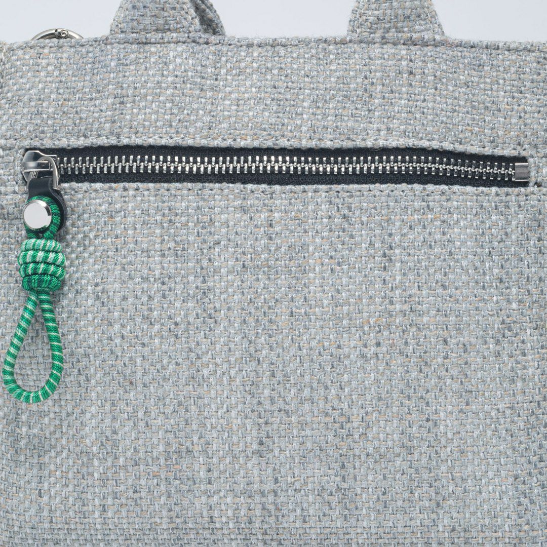 MANIUNO NOVATEX スクエアミニトート(S)【MUMHDSM2】 グレージュ