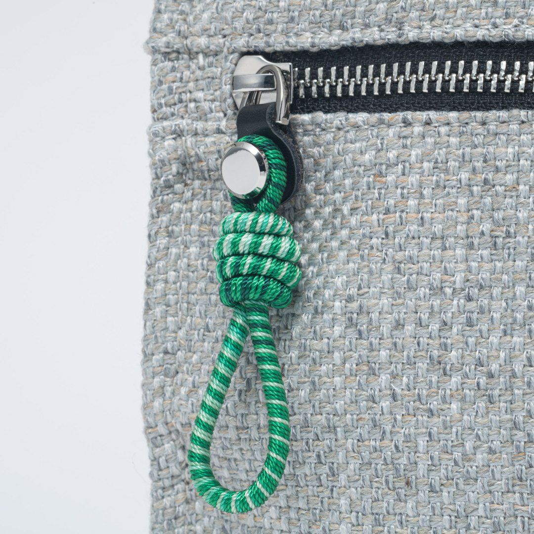 MANIUNO NOVATEX スクエアミニトート(S)【MUMHDSM2】 グレージュ