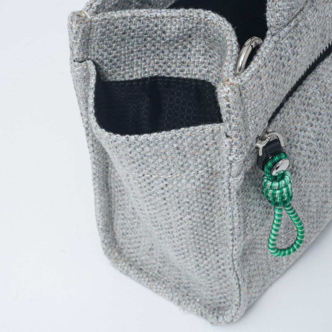 MANIUNO NOVATEX スクエアミニトート(S)【MUMHDSM2】 グレージュ