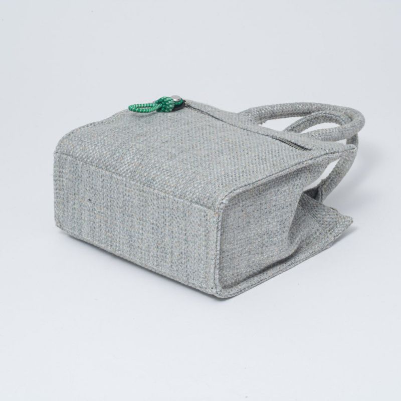 MANIUNO NOVATEX スクエアミニトート(S)【MUMHDSM2】 グレージュ