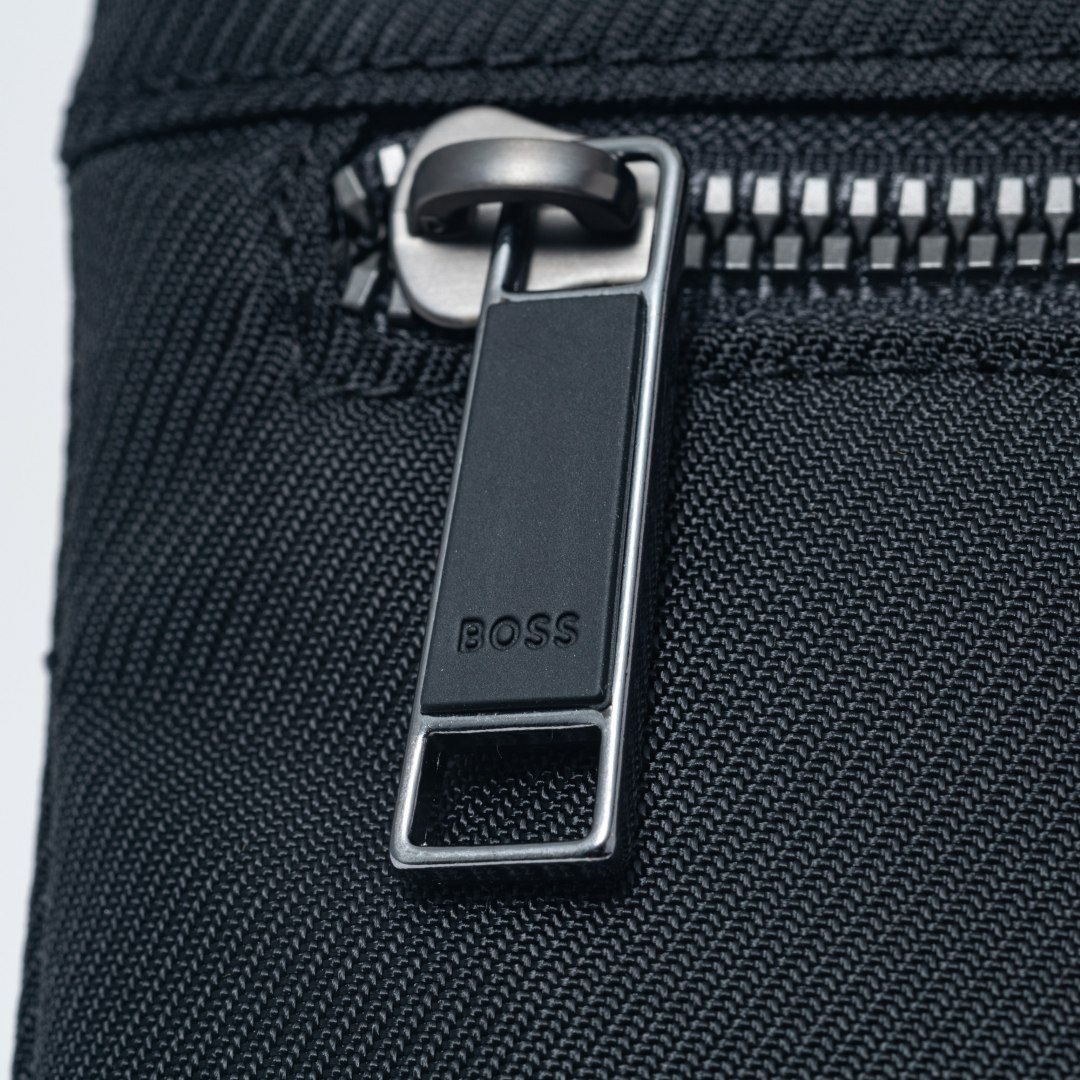 BOSS Catch ショルダーバッグ【HBMH5WS3】 ブラック