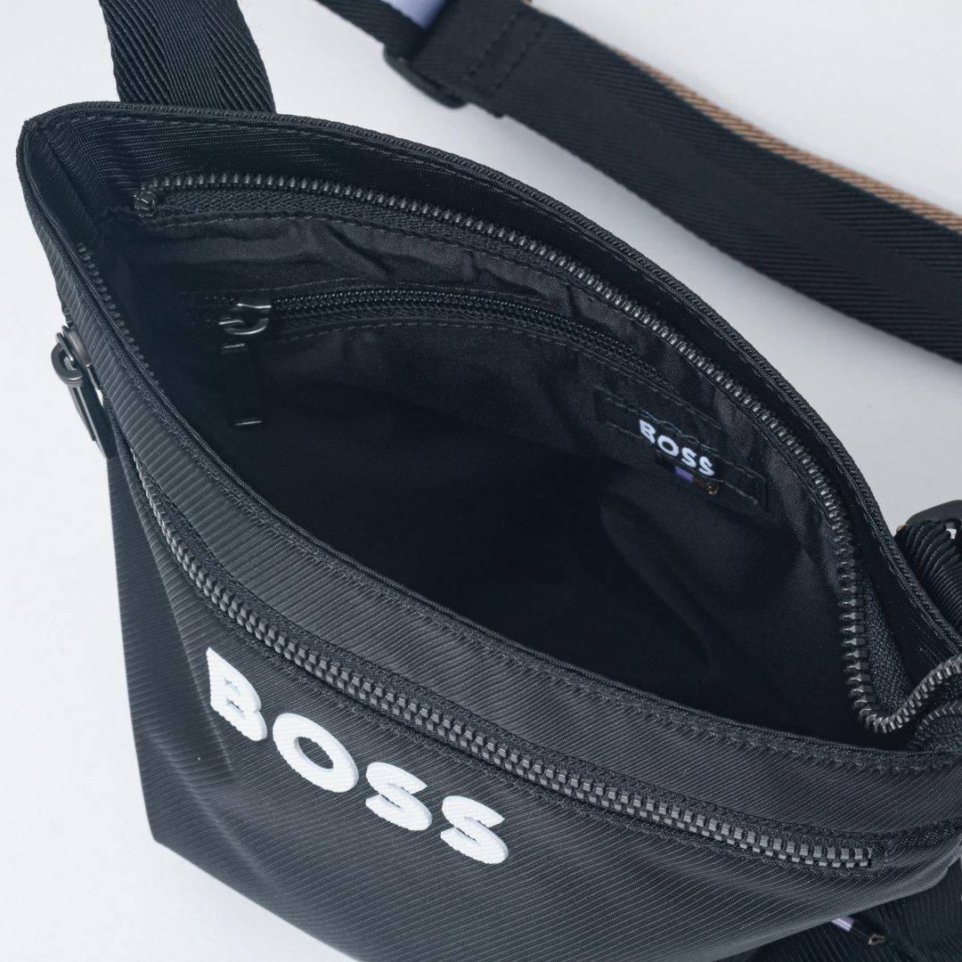 BOSS Catch ショルダーバッグ【HBMH5WS3】 ブラック