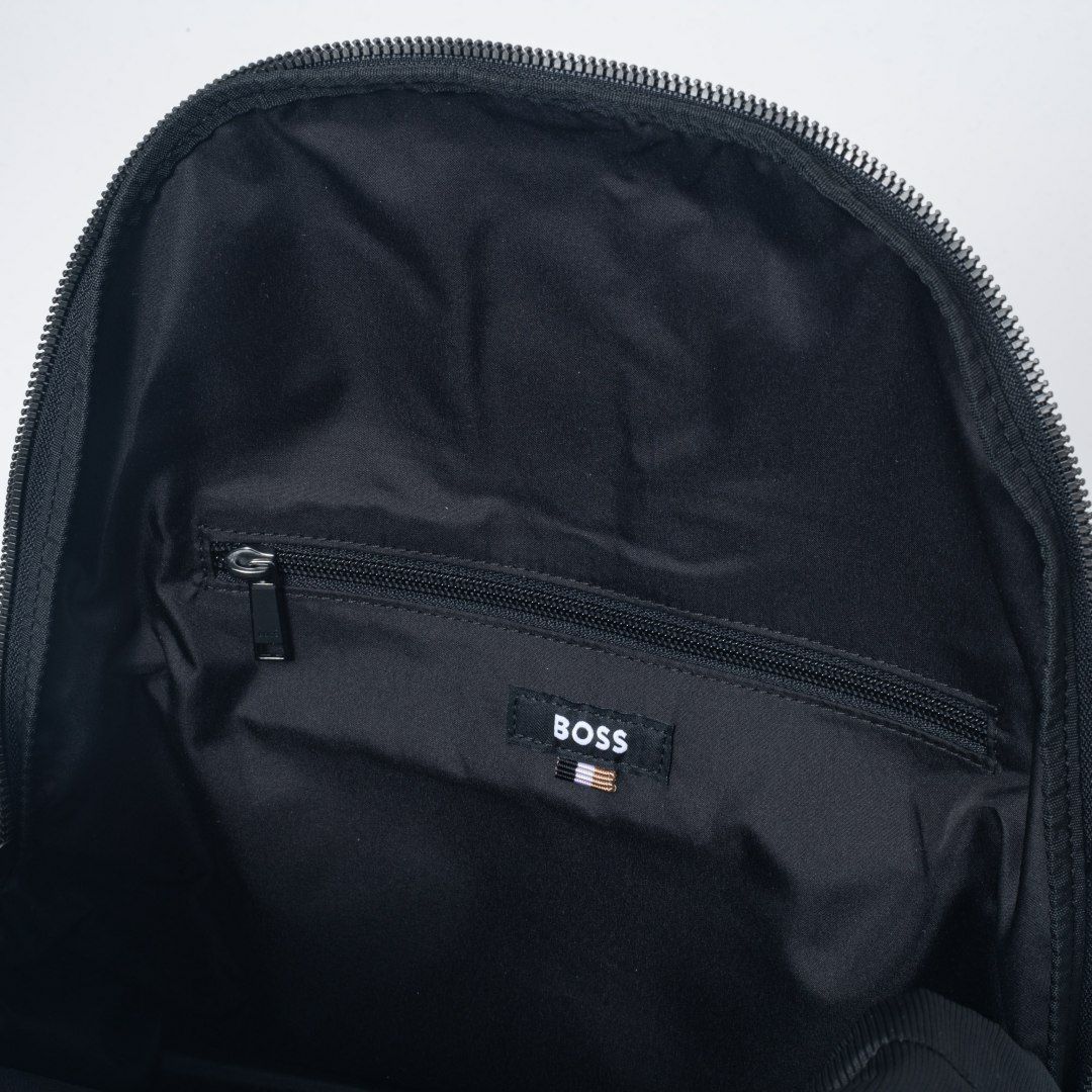 BOSS Catch バックパック【HBMH5WR1】 ブラック