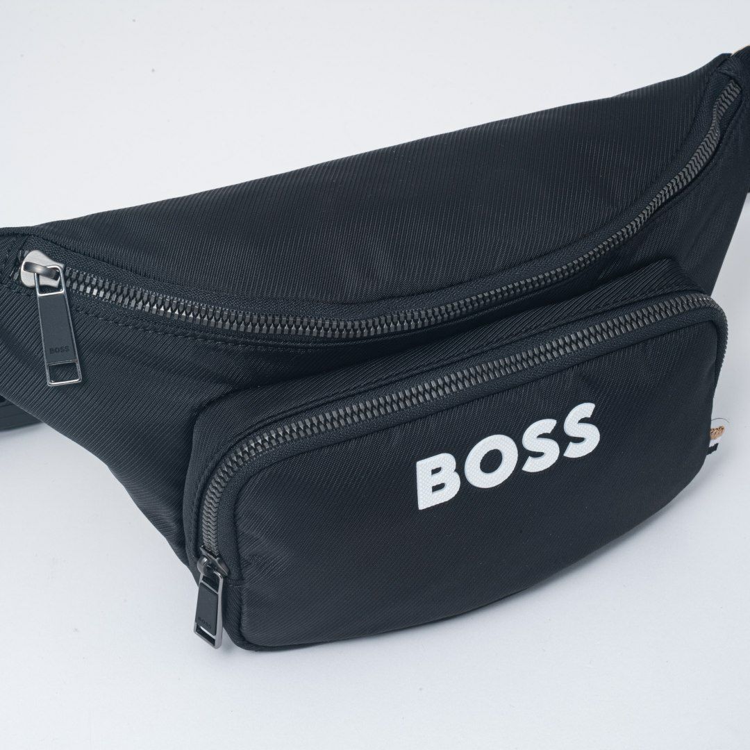 BOSS Catch ボディバッグ【HBMH5WS1】 ブラック
